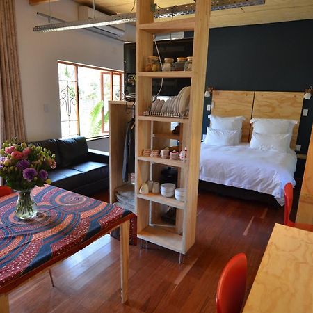 Bed&Breakfast in Hatfield Pretoria-Noord Exterior foto