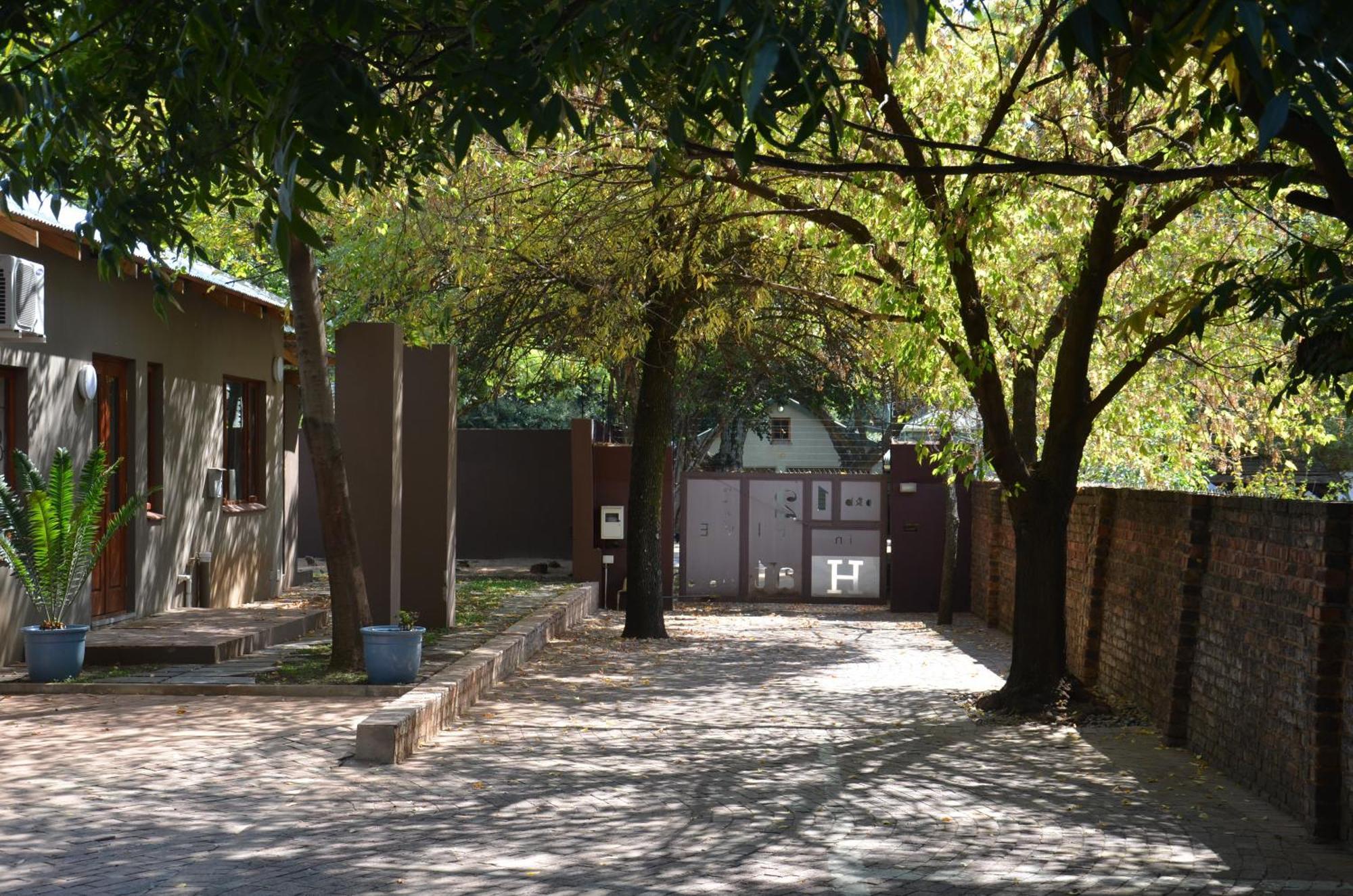 Bed&Breakfast in Hatfield Pretoria-Noord Exterior foto