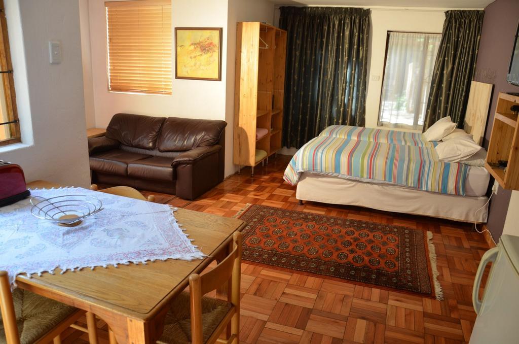 Bed&Breakfast in Hatfield Pretoria-Noord Zimmer foto