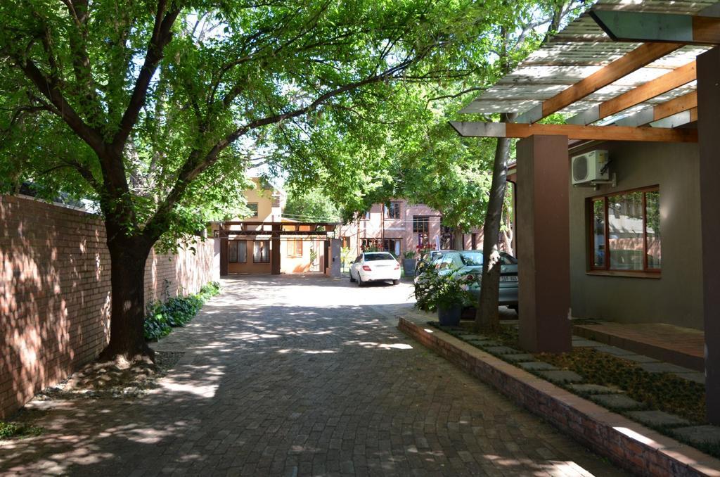 Bed&Breakfast in Hatfield Pretoria-Noord Exterior foto